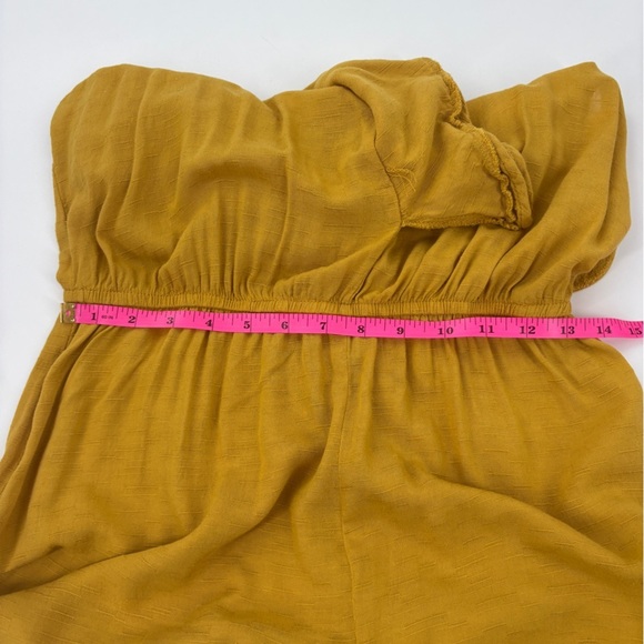 Xhileration Sleeveless Mustard Yellow V-Neck Ruffle Jumpsuit Romper Size M - Picture 9 of 13